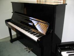 Used pianos & second hand pianos - piano shop